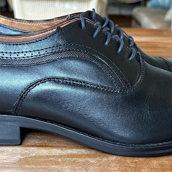 Johnston & Murphy Danridge Cap Toe Oxfords (Black)